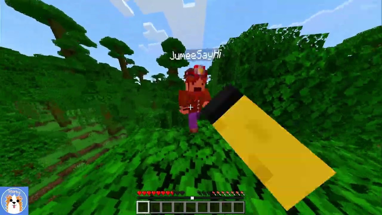 Fuzzy trying to survive | Minecraft Manhunt #2
