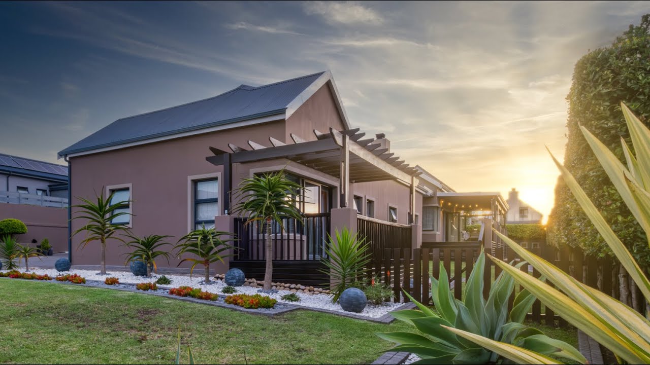 4 BEDROOM | 3 BATHROOM | DOUBLE GARAGE IN KRAAIBOSCH MANOR