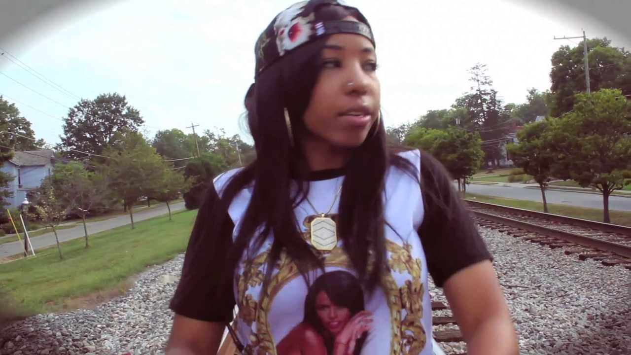 2 Chainz | FEDS WATCHIN' REMIX 