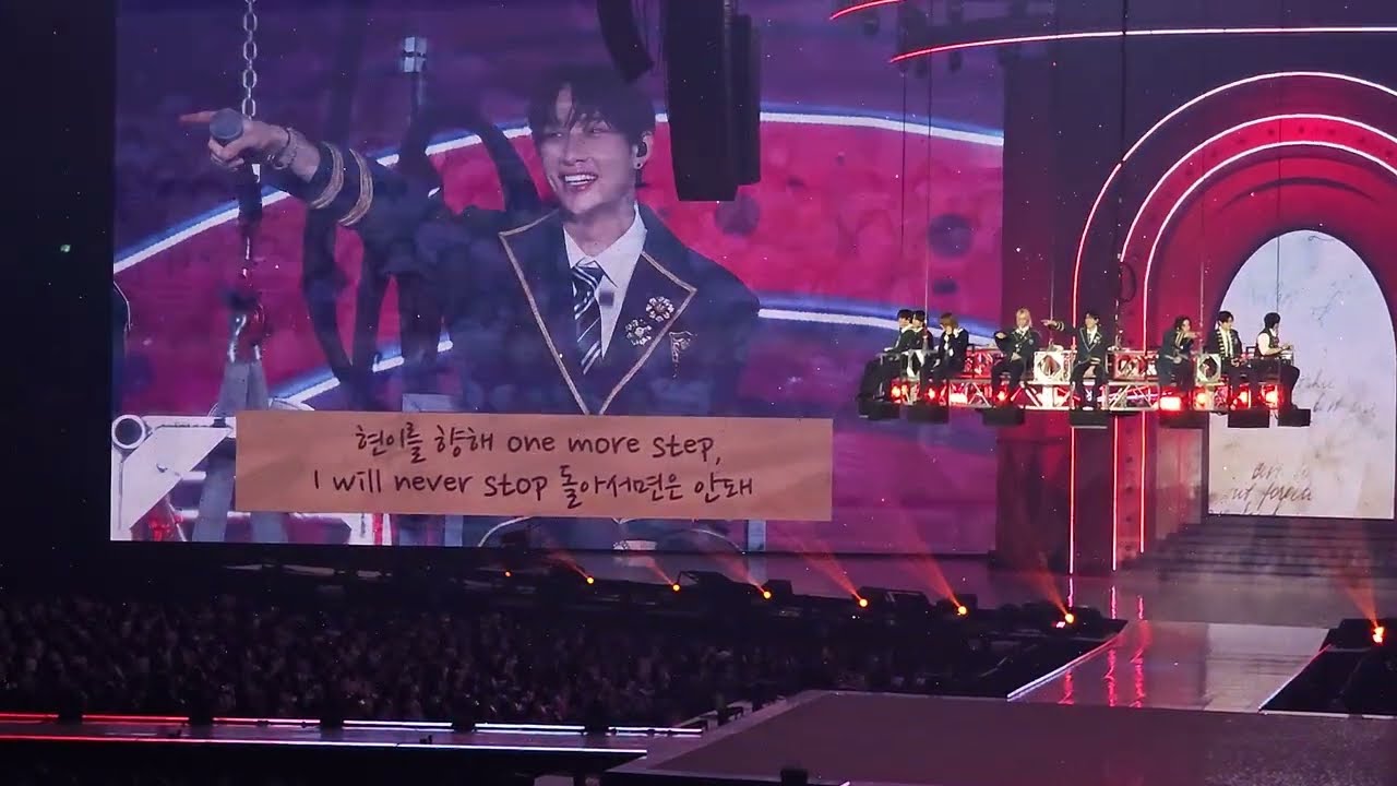 [240330 Fullcam] On Track (STAYs singing) - Stray Kids 4th Fanmeeting Magic School Day2