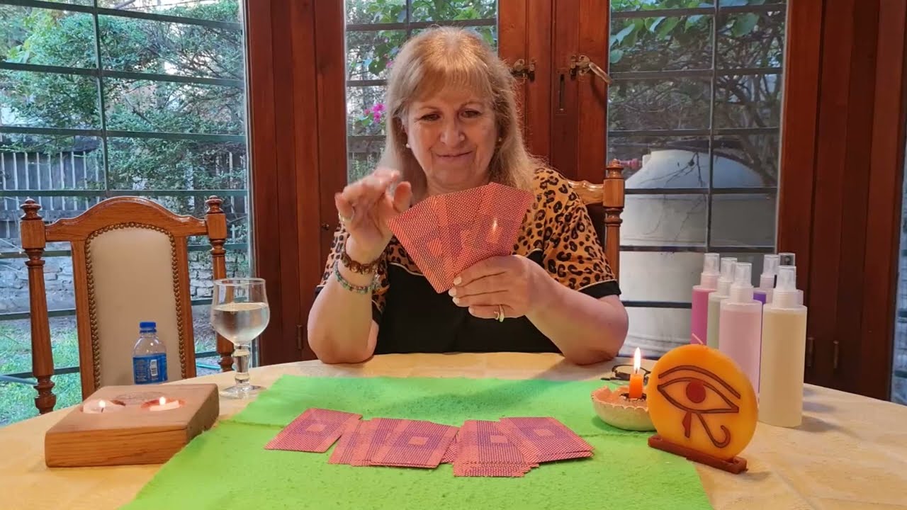 Como realizar una tirada de Tarot Egipcio SOLO con los 22 Arcanos mayores | Lourdes Verón