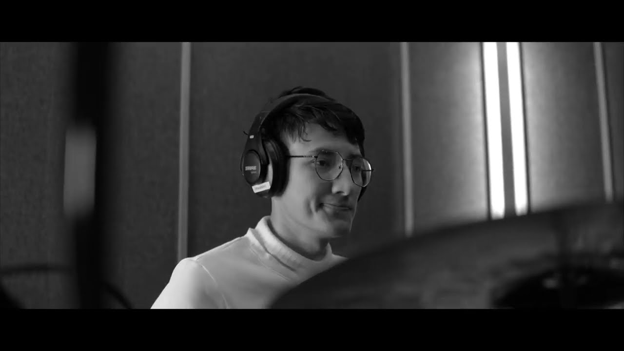 POR SIEMPRE REINARÁS- STUDIO SESSION