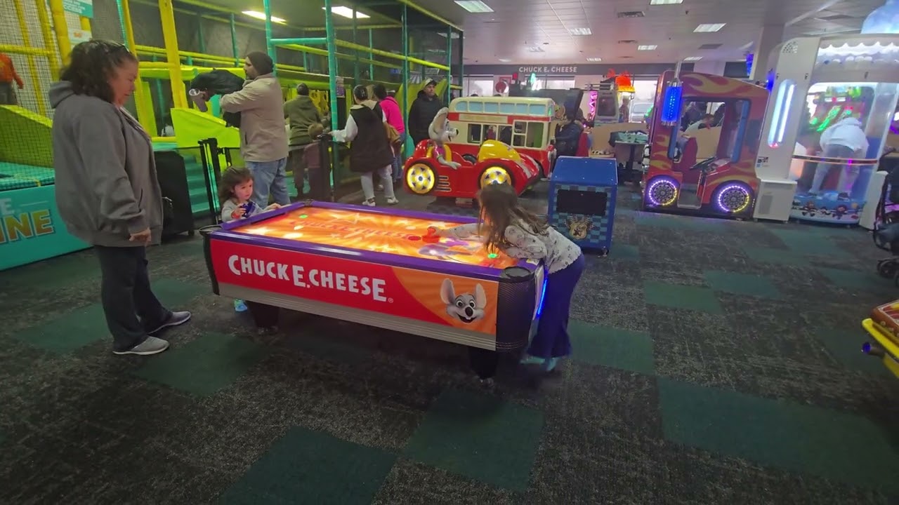 RAELYNN & LISA 1/2/26 CHUCKIE CHEESE 