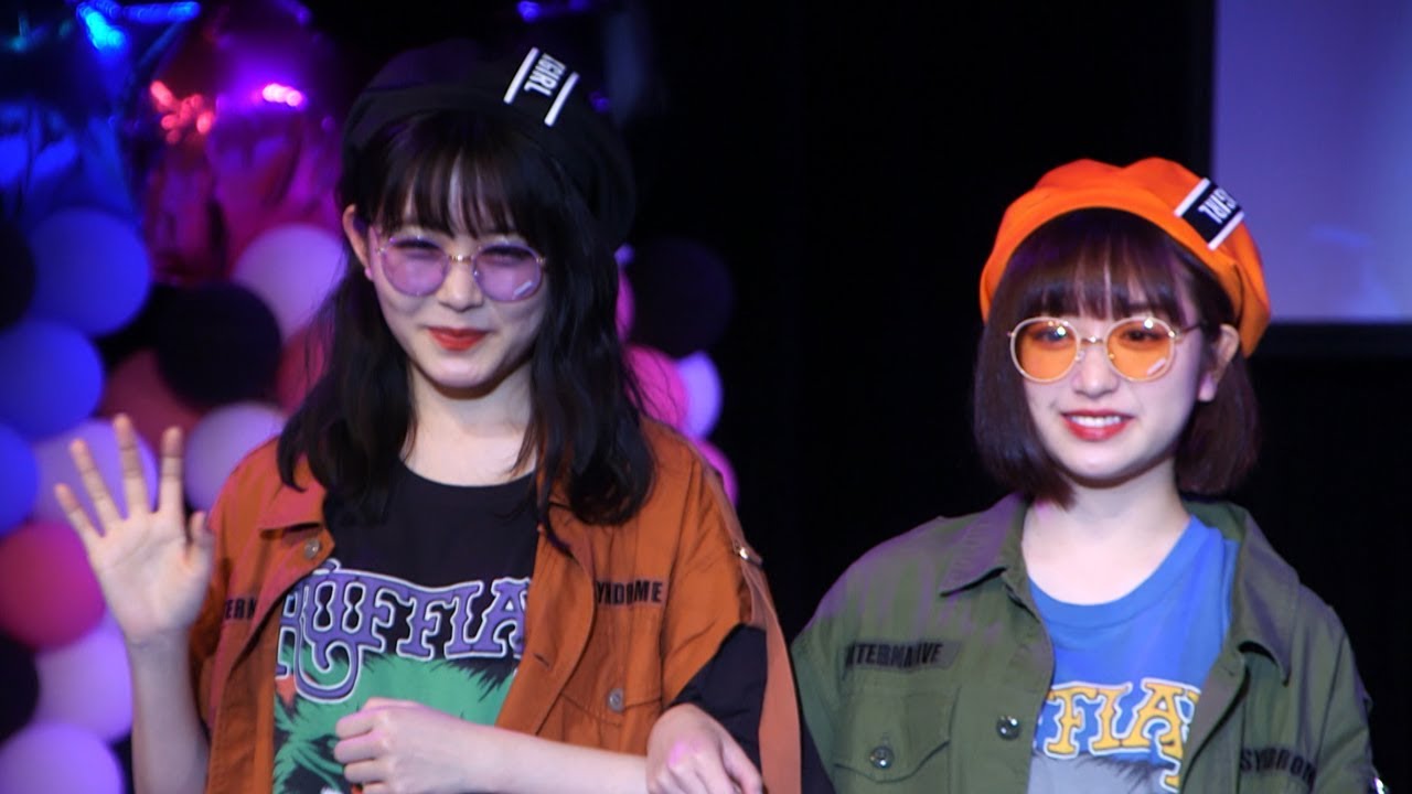 久間田琳加と吉田凜音が双子コーデで登場！＜LesPros Teens Festival！2018＞