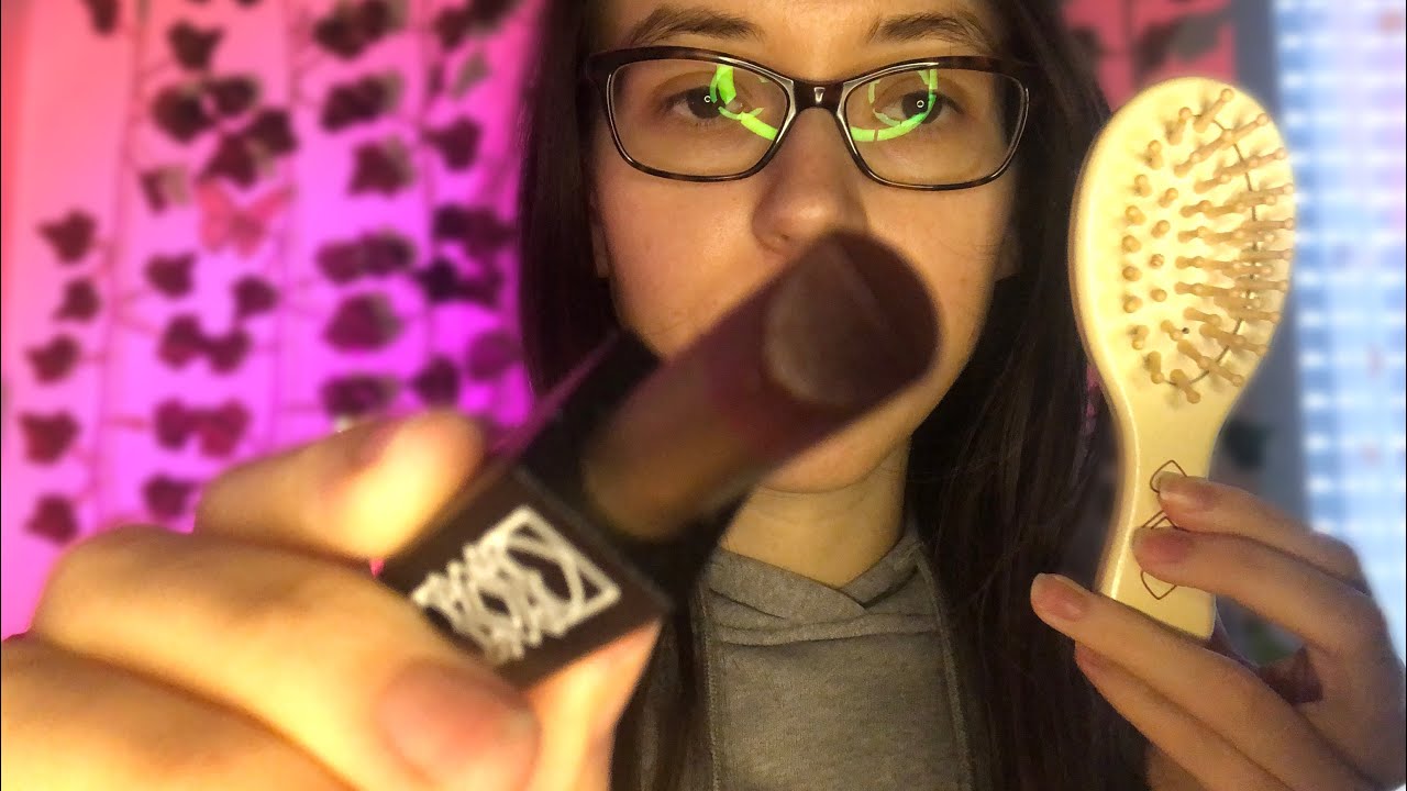 Asmr große Schwester schminkt dich für ein Date (mit Holz-make up)