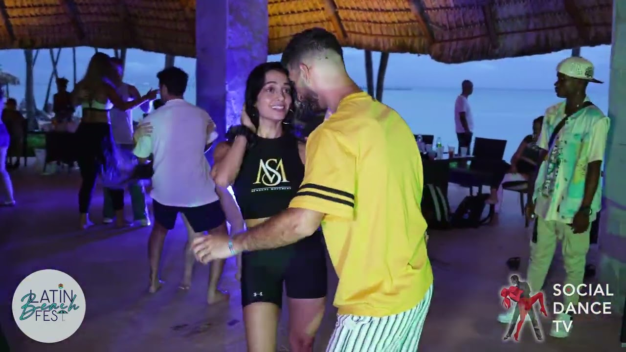 Amed & Suzana - Bachata Social Dancing | Latin Beach Fest DR 2022 (Punta Cana)