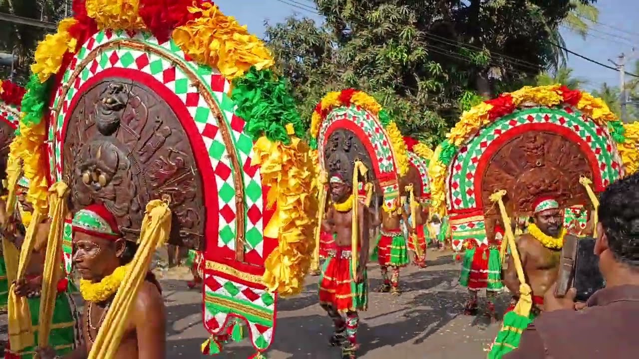 തിറയാട്ടം 101 തിറ 🎇ദണ്ഡൻകാവ് വേല മഹോത്സവം പുന്നയൂർക്കുളം ആൽത്തറ 