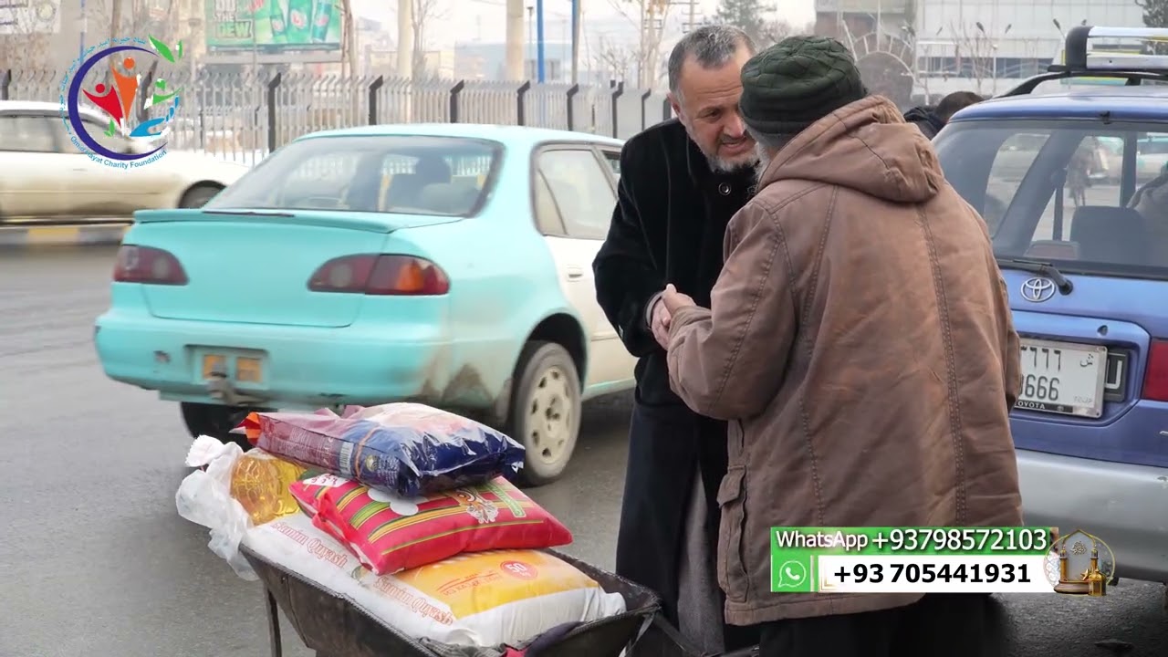 بی خبر از این که برای خود شان همکاری می شود !