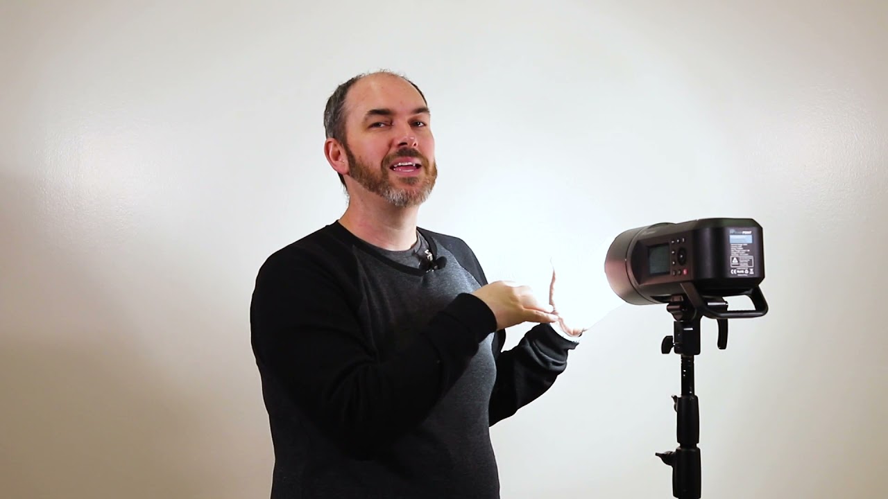 Flashpoint XPLOR600 PRO Strobe and Modifiers Demo - Pittsburg State University