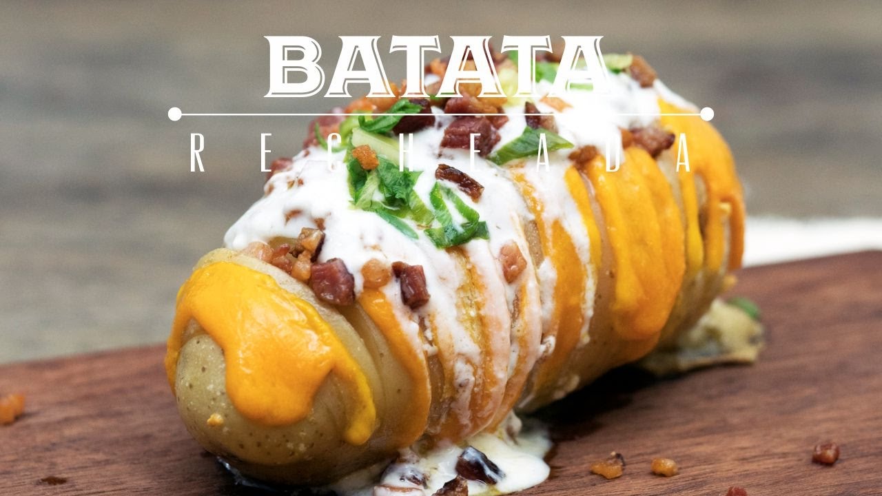 A MELHOR BATATA RECHEADA COM QUEIJO E BACON (HASSELBACK) | Receita #196 Torrada Torrada