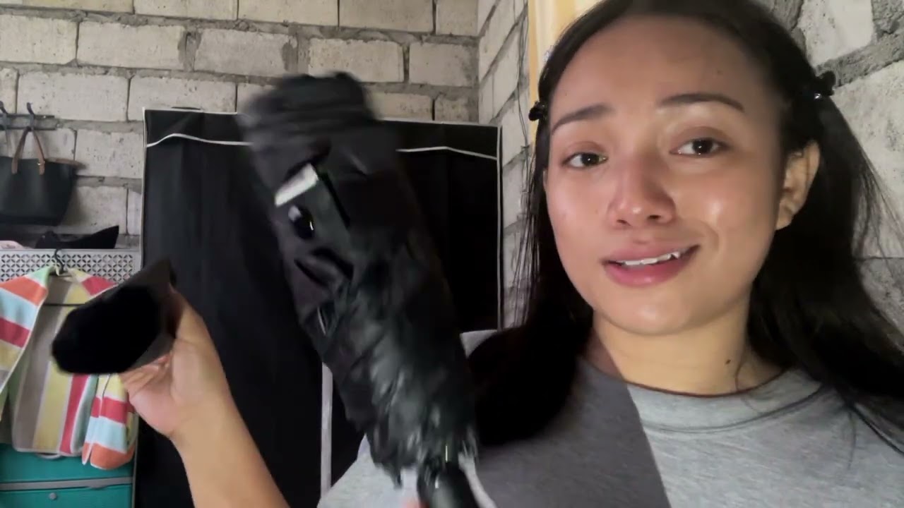 What’s in my bag, for the 3 imaginary fans (no edit🙂) my first not so serious vlog🤪