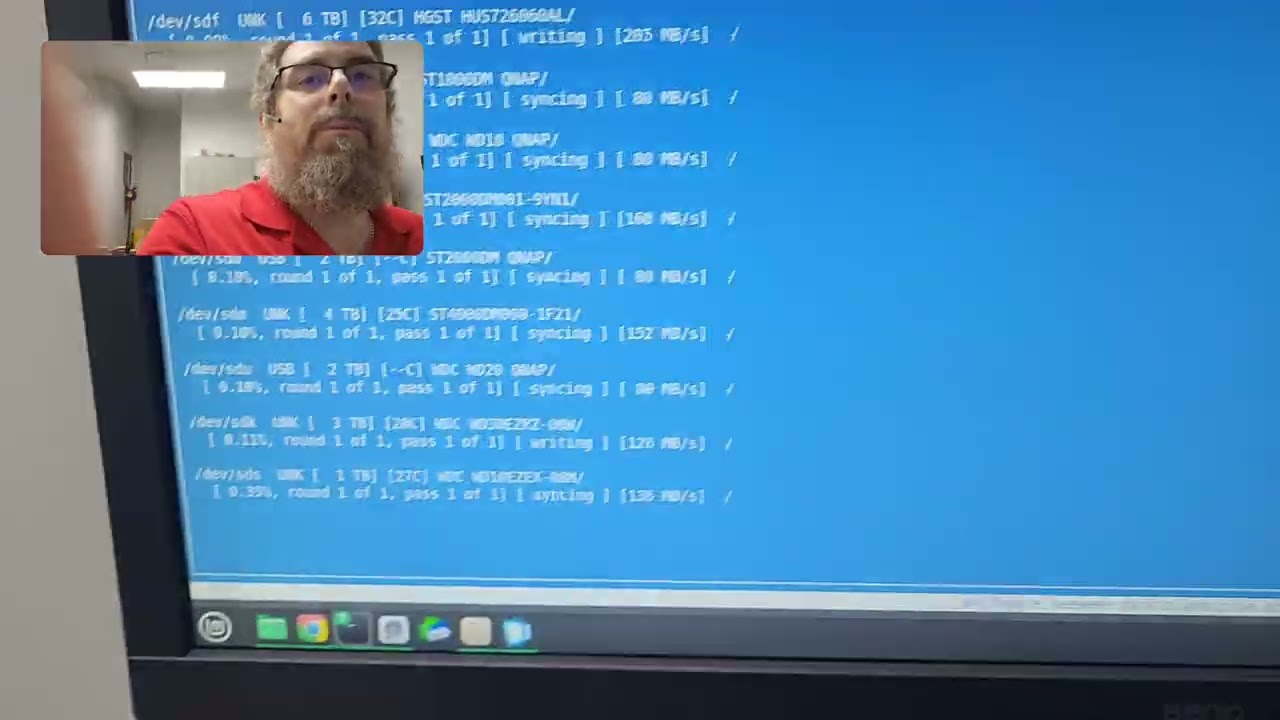 Wiping 30 drives at once using NWipe on Linux Mint 22