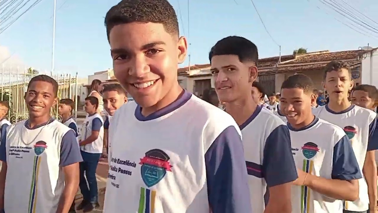 Desfile Cívico das escolas do município de Pinhão/Sergipe dia 14 de setembro de 2024