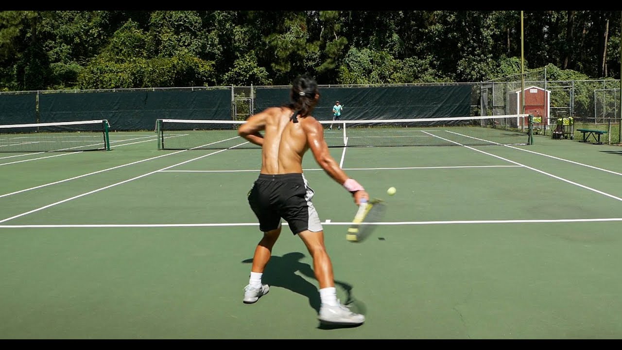 TGu Tries BABOLAT AEROPRO DRIVE CORTEX