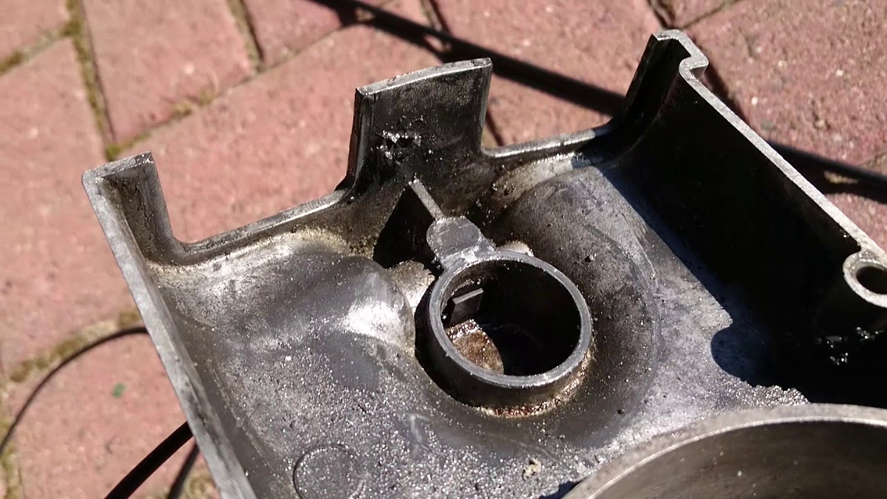 Einbau eines elektronischen Daytona Tacho Sensors  in Simson S51