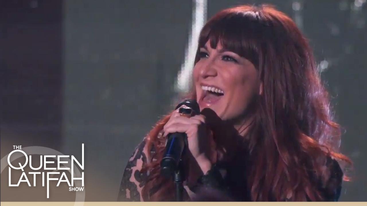 Shoshana Bean Performs 