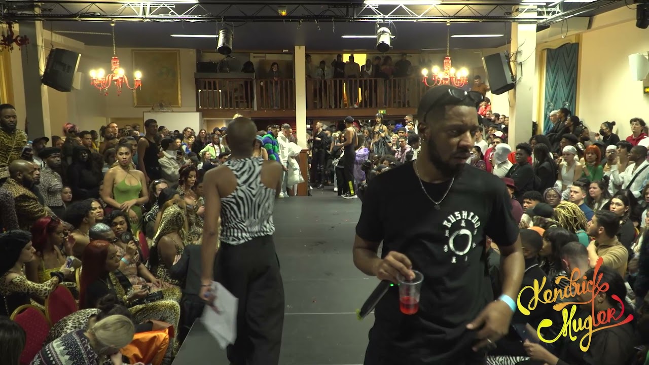 FF PERFORMANCE BACK TO THE 2000's BALL