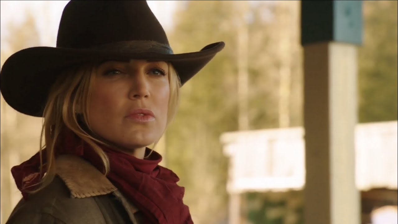 Badass/Hot Sara Lance Scenes Logoless (Arrow & Legends Of Tomorrow)