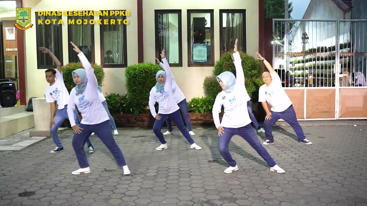 SENAM UKS DINAS KESEHATAN PENGENDALIAN PENDUDUK DAN KELUARGA BERENCANA