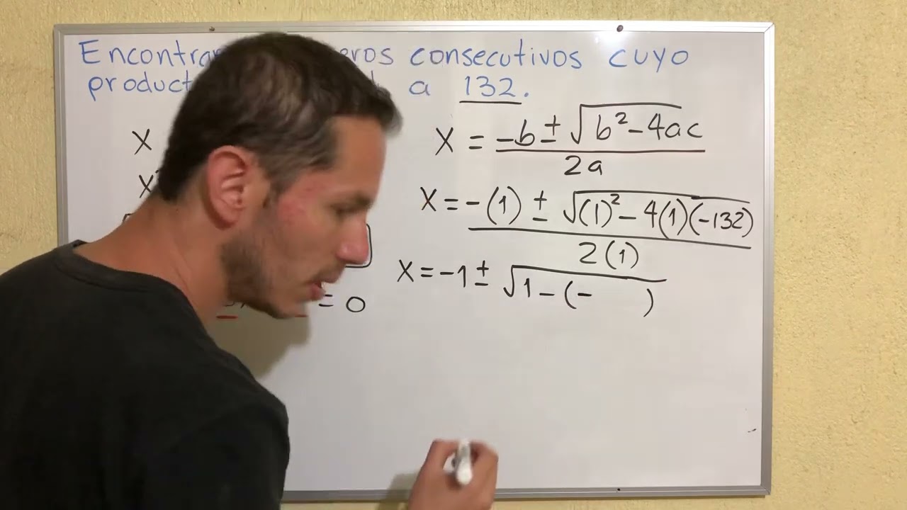 Encontrar dos números consecutivos cuyo producto sea igual a 132.