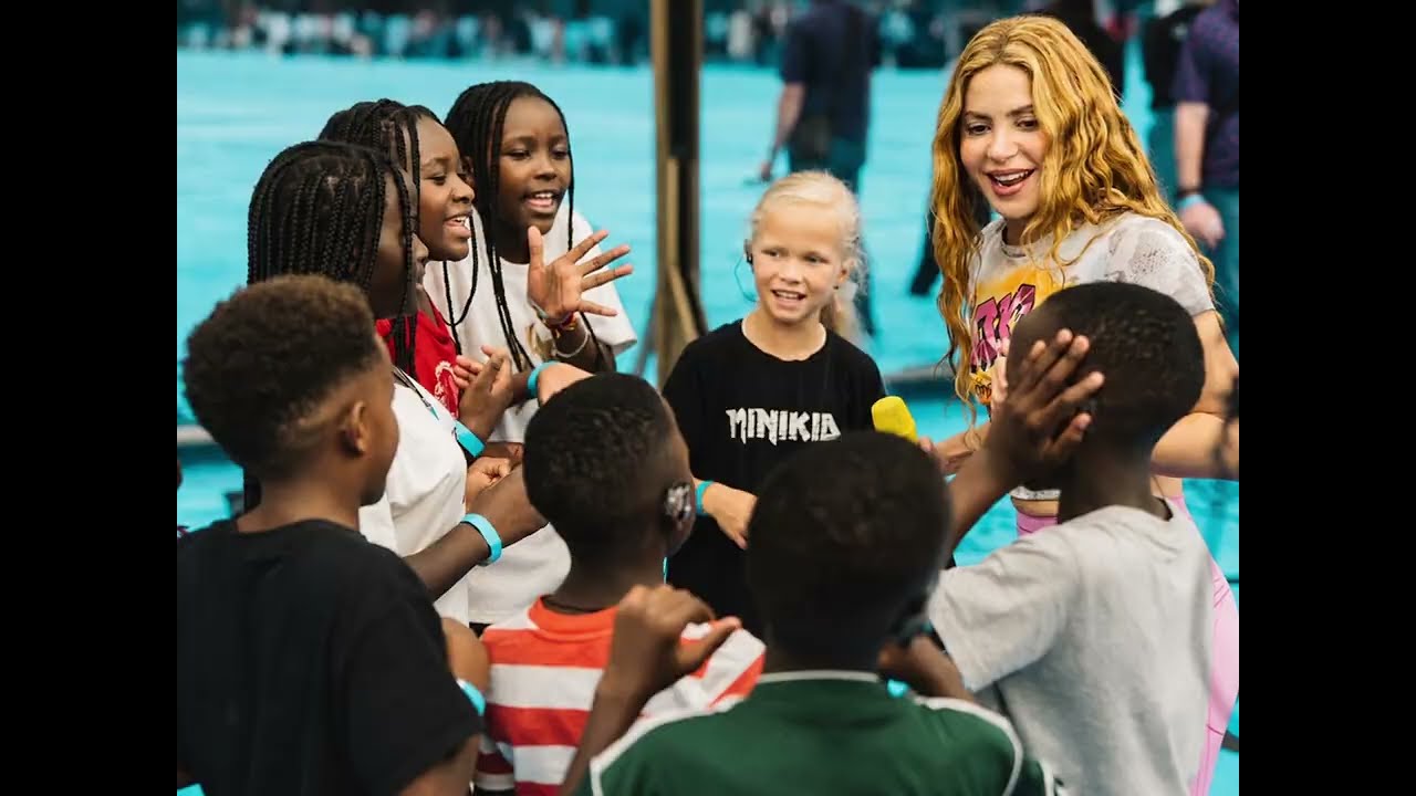 ❤️ Shakira con los ni&ntilde;os de Uganda en New York (15 Jul 2026) The Ghetto Kids