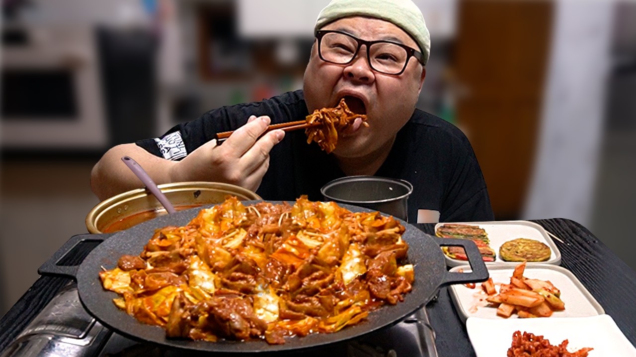매콤달콤한 통마늘 닭갈비! 밥 한공기 그냥 뚝딱ㅋㅋ │Spicy grilled chicken Mukbang Eatingshow