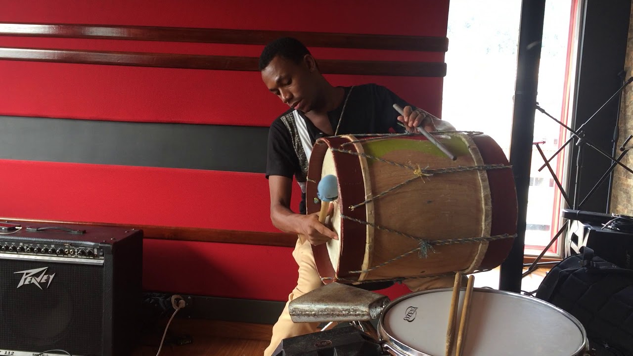 Taller de percusión del pacifico norte con el maestro Kaes Jackson 