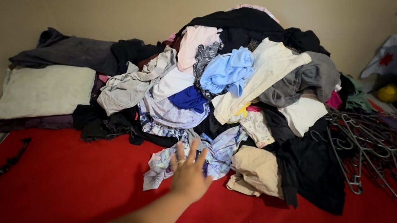 Ordenando toda la ropa que ya no me queda😨❤️