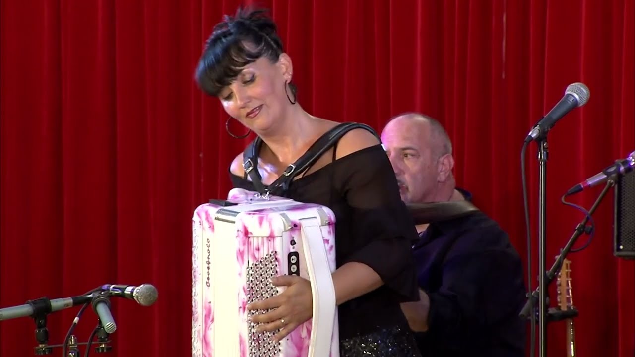 Stéphanie RODRIGUEZ - "Amapola" & "O sole mio"