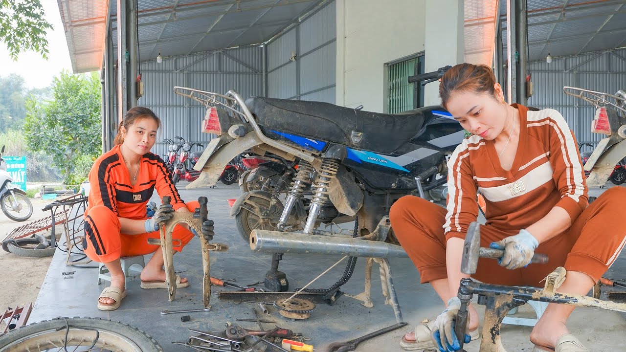 Talented Repair Girl: Successfully Repaired Many Motorbikes for Villagers - Everyone loves her