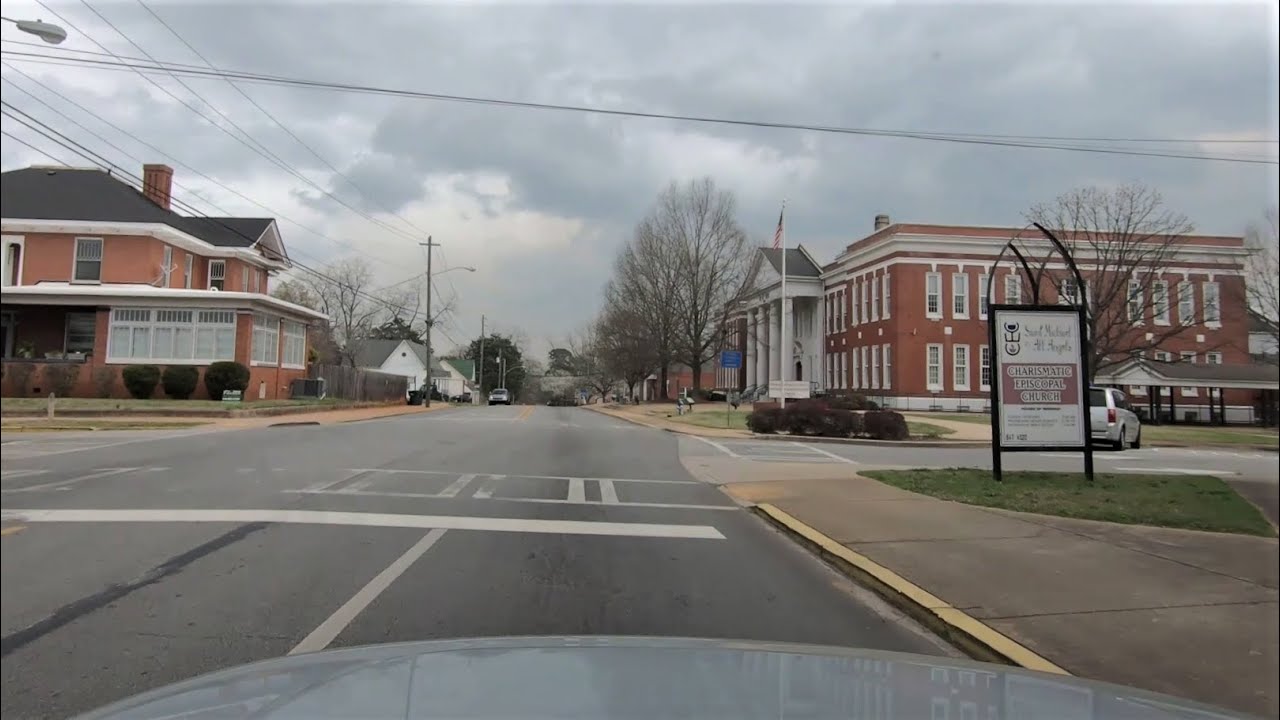 Thomaston, Georgia-Driving Tour Residential and Downtown
