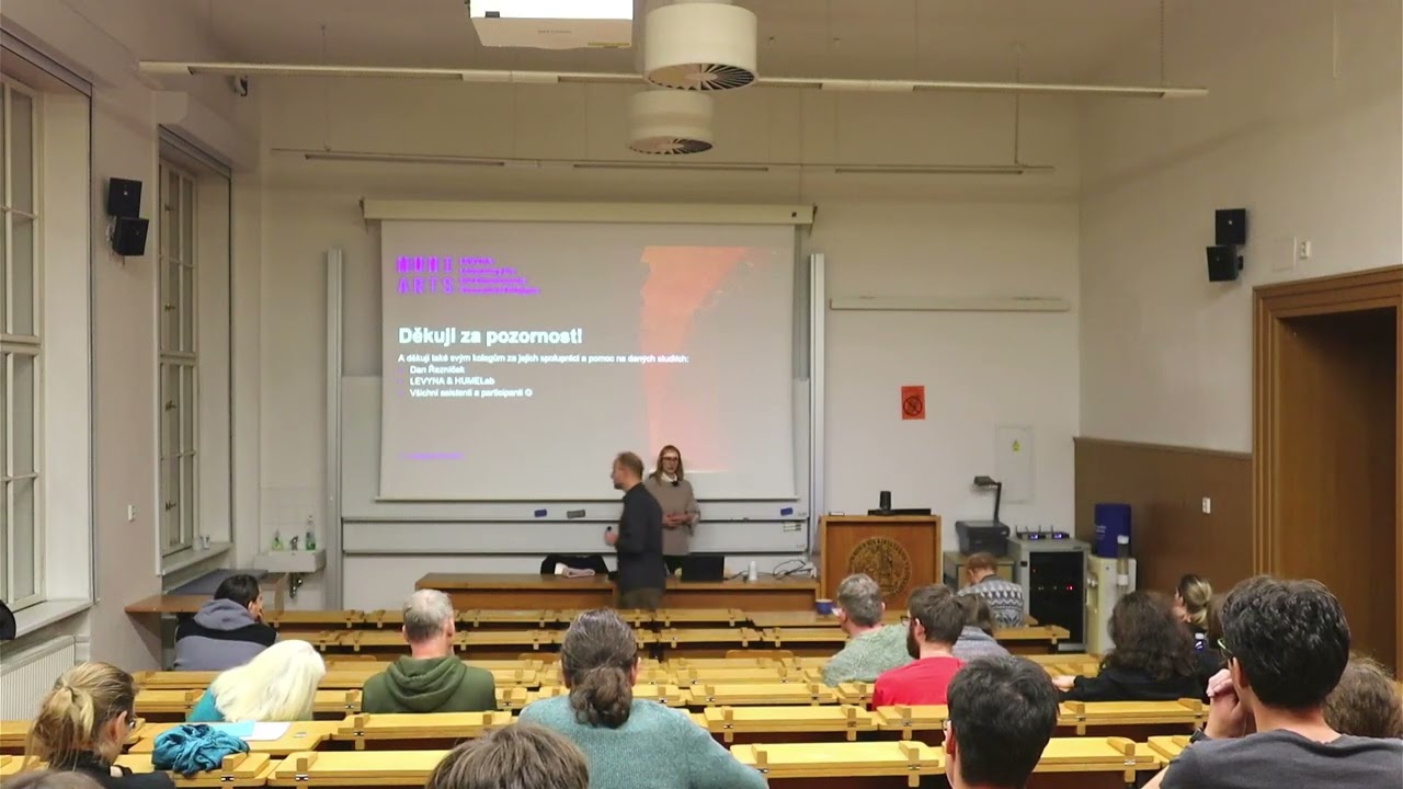 Biologické čtvrtky ve Viničné; J. Nenadalová: Když ožívá tma; diskuse