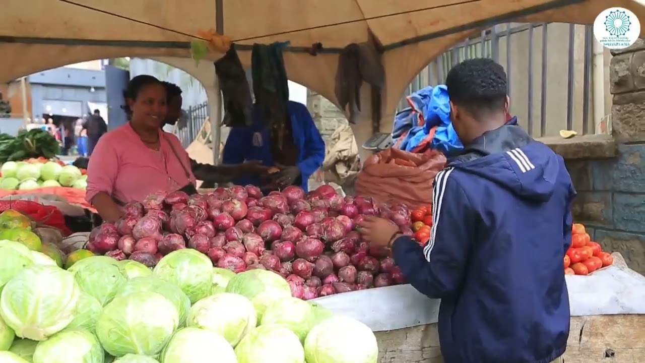  #በሰንበት ገበያ በጉለሌ  ክፍለ ከተማ  የሚቀርቡ ምርቶች 