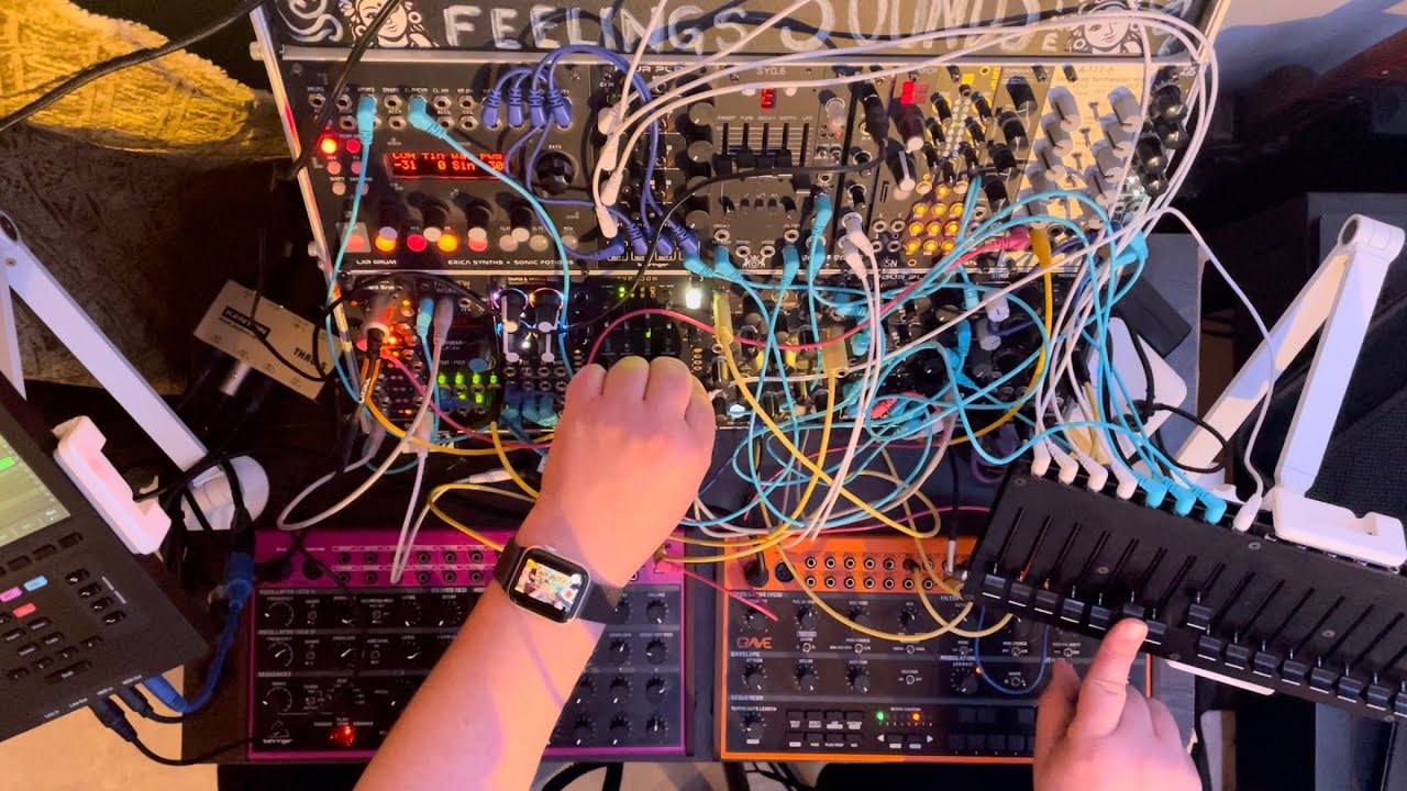 @discophone_6214 liveset with polyend tracker mini and eurorack