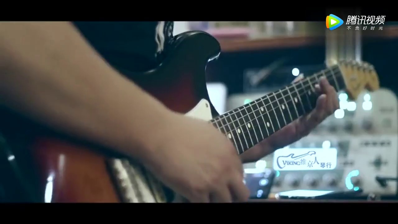 电吉他独奏《你怎么舍得我难过》非常走心的经典歌曲