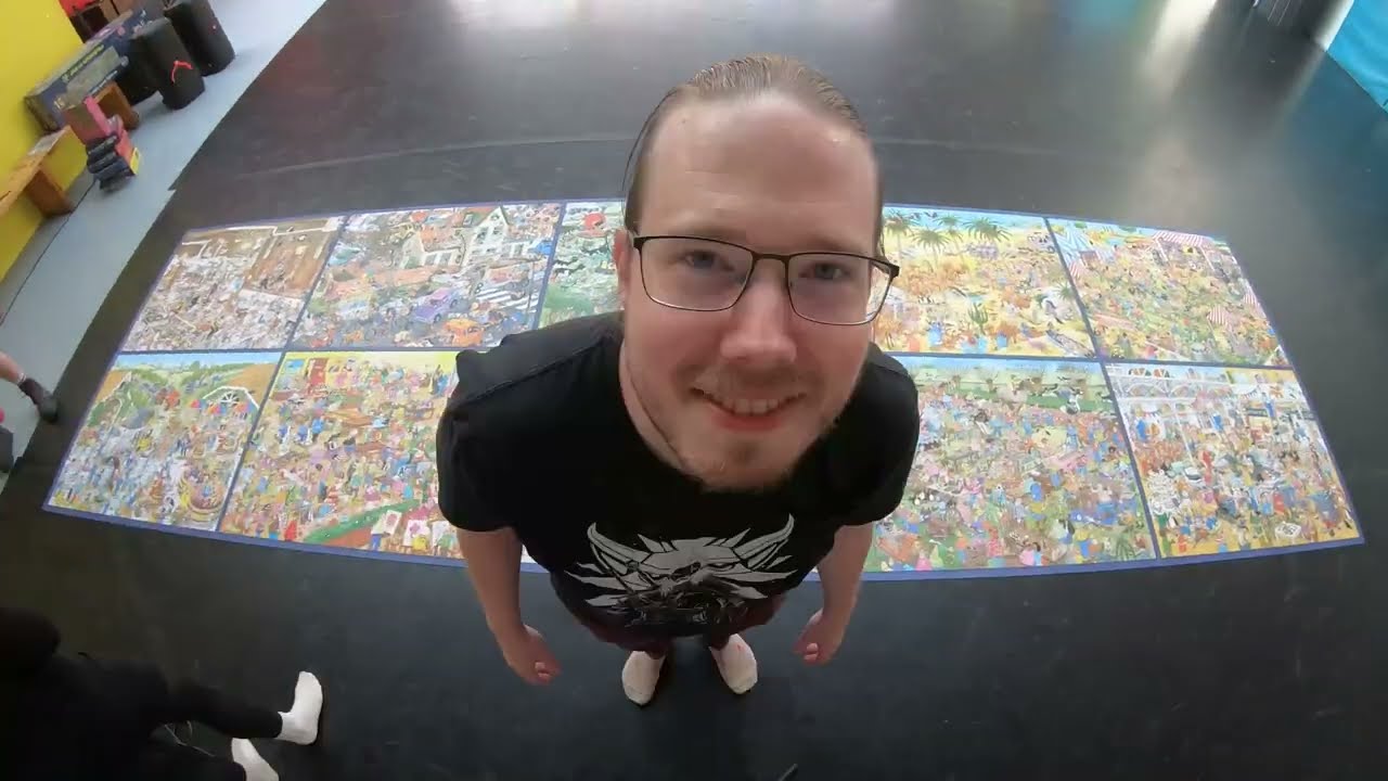 Jan van Haasteren XXXL - 10th Anniversary Studio (30200 pieces)