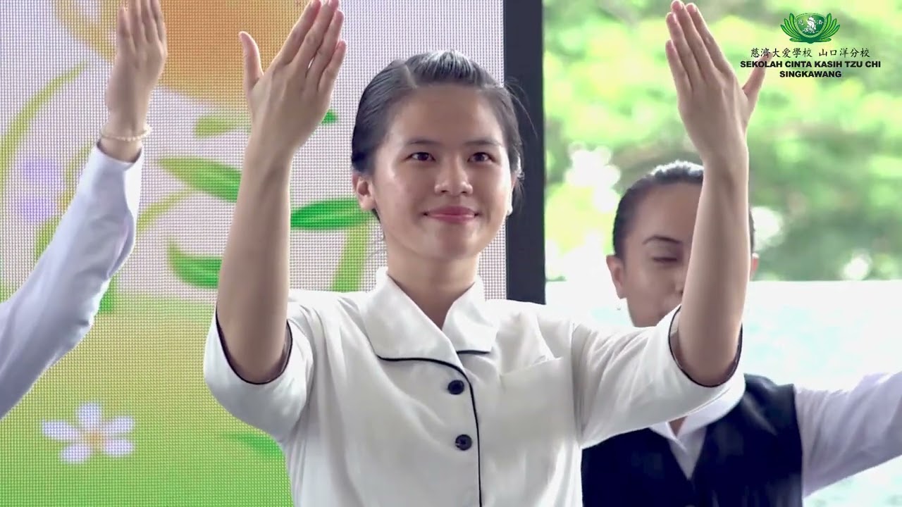 Isyarat Tangan (手语: 許一個希望的未來) | Guru & Staff Sekolah Cinta Kasih Tzu Chi Singkawang
