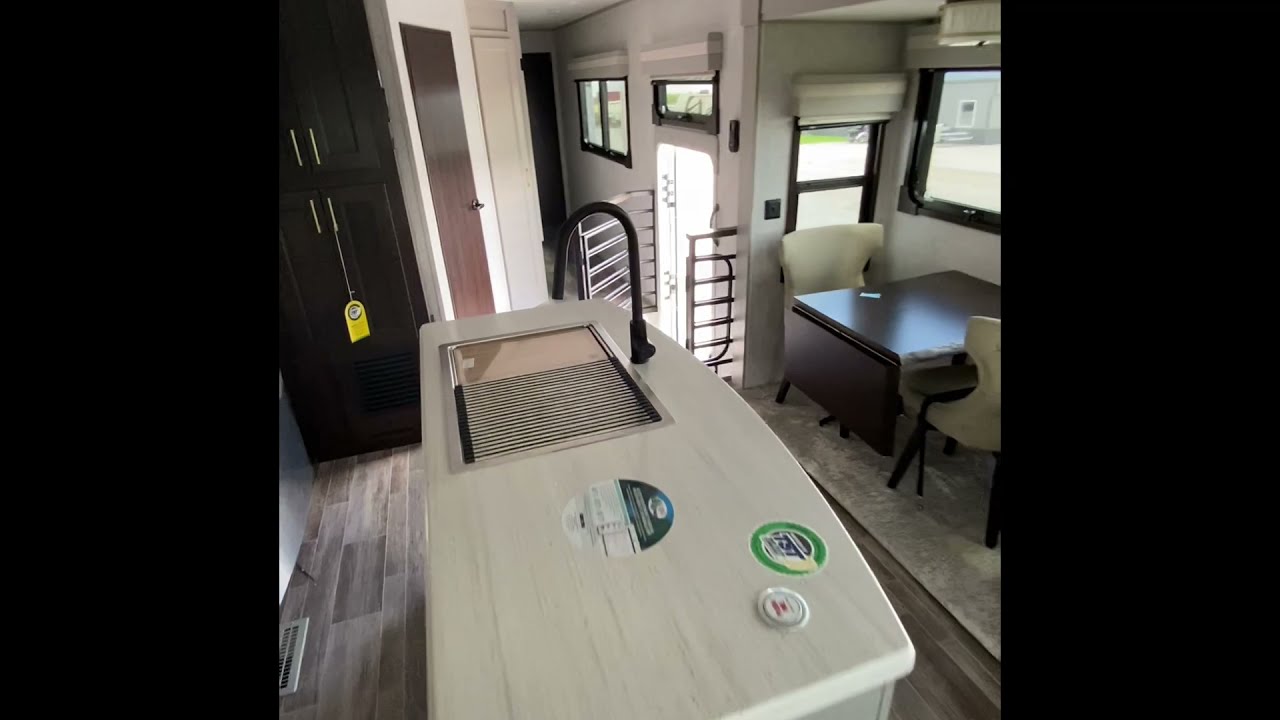 2021 Palomino River Ranch 392MB