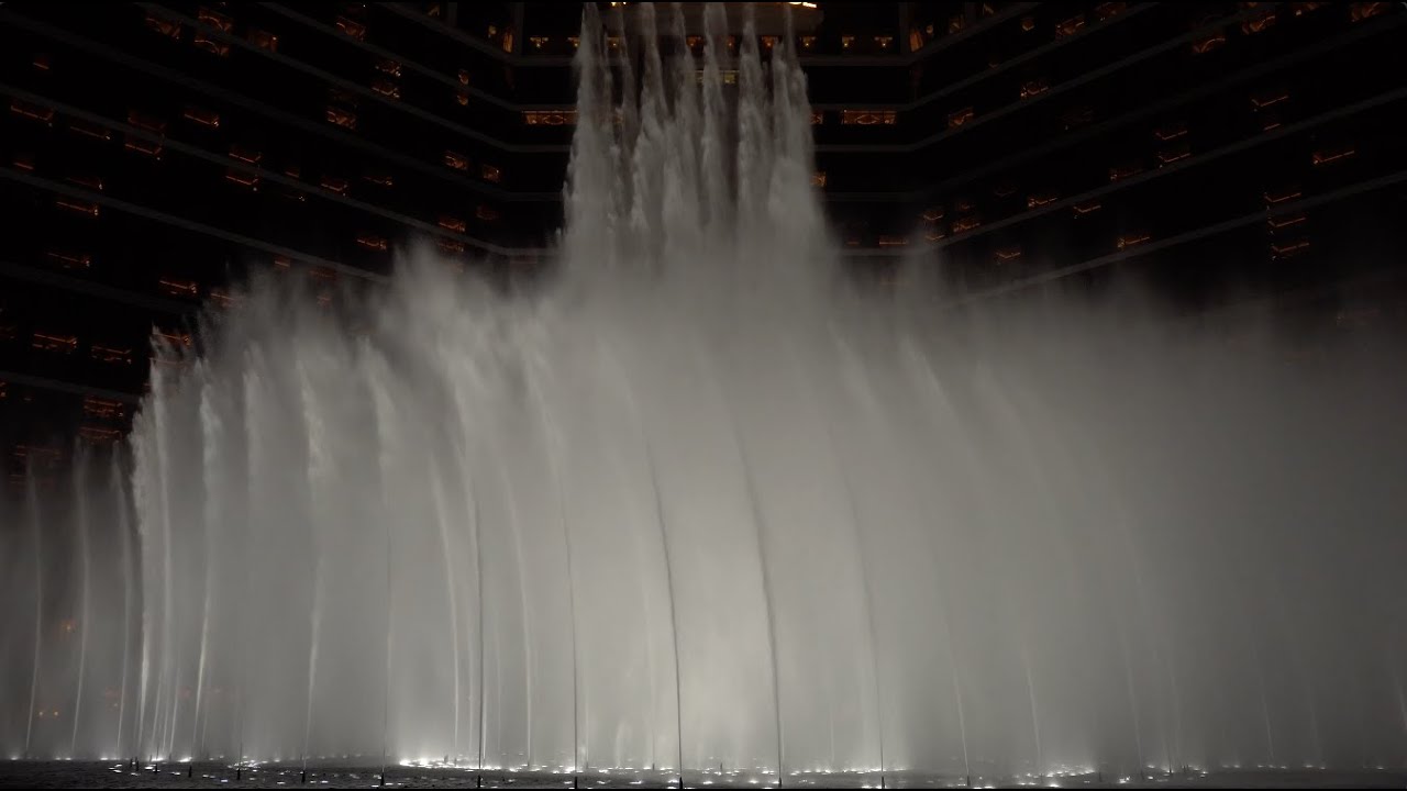 Wynn Palace Fountain - 