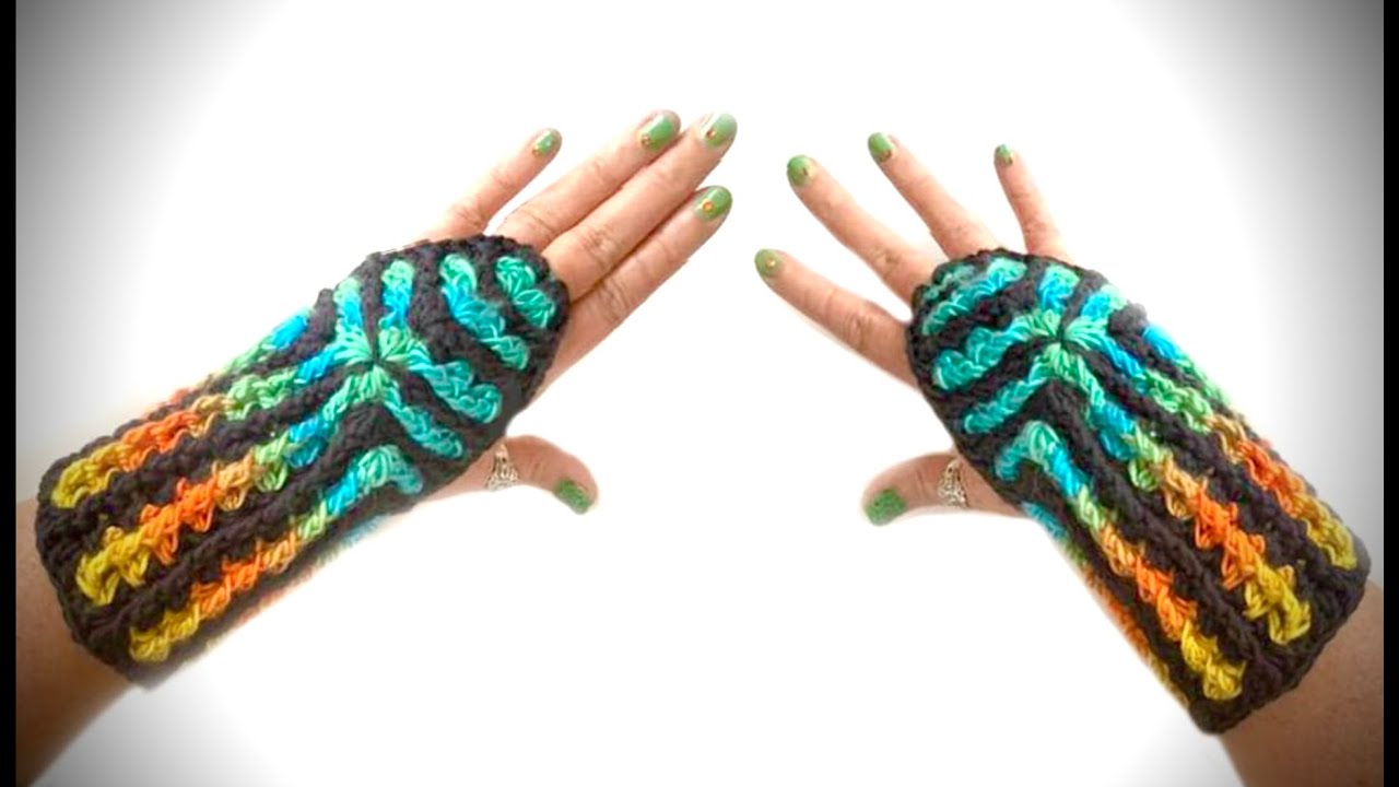 Tolle Stulpe…schnell gehäkelt #häkeln #crochet #petraperle #handmade #hobby #wolle #diyprojects