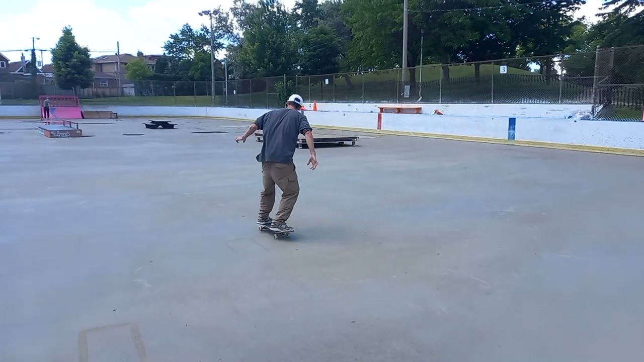 Big bank Wallace Emerson with some old school style