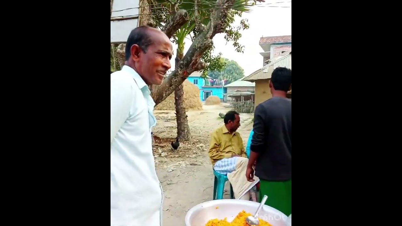 বাবলু চাচার ইফতারি দোকান