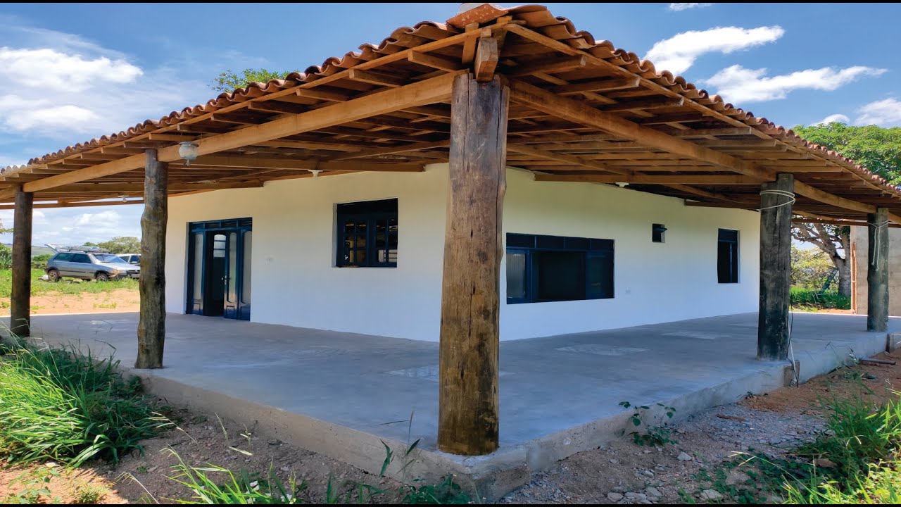 ÓTIMA CHÁCARA COM CASA, ENERGIA, INTERNET E ÁGUA