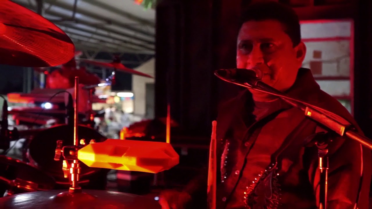 Bertin y Lalo En Vivo! 2-5
