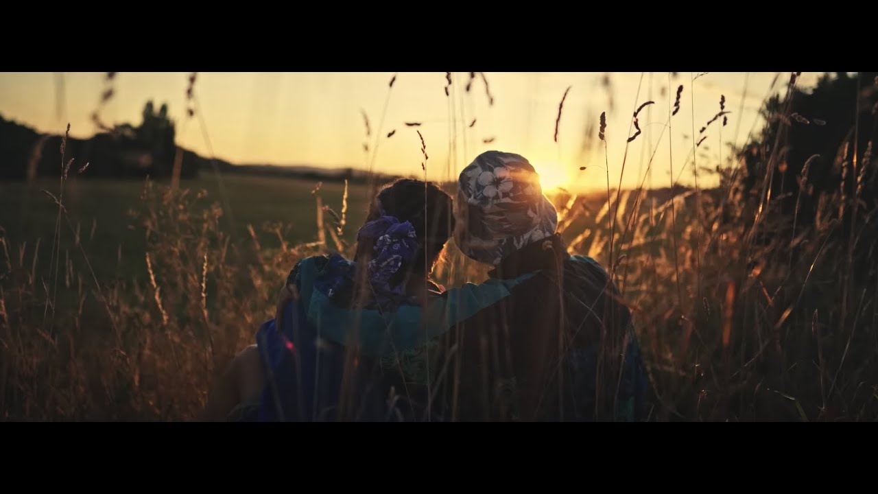 CHYSTEMC & ALY MAYELY - UNIVERSOY (Videoclip)