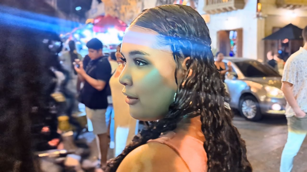 Walking Through Cartagena at Night | Real Street Life (No Filter)