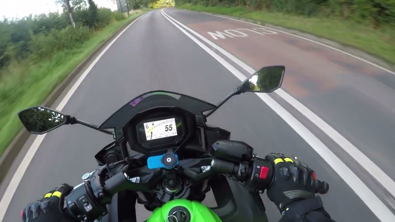 (No Commentary) 2023 Kawasaki Ninja 650 First Ride - Stratford-Upon-Avon (UK)