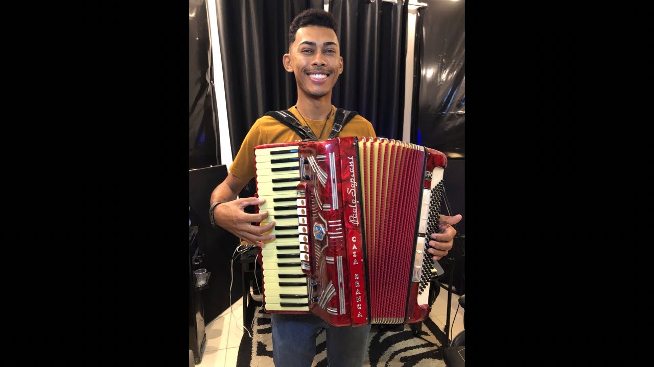 Um pouco de música