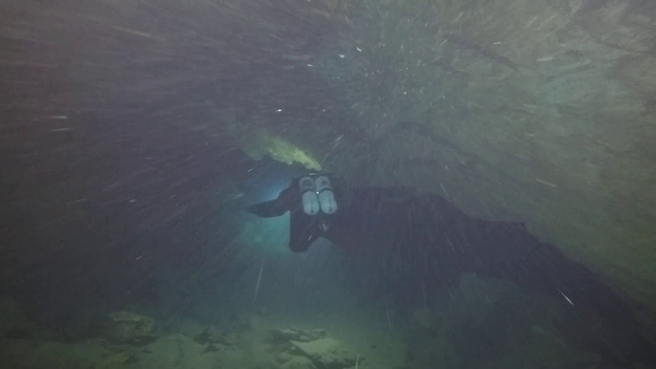 Matka Vrelo Cave Diving