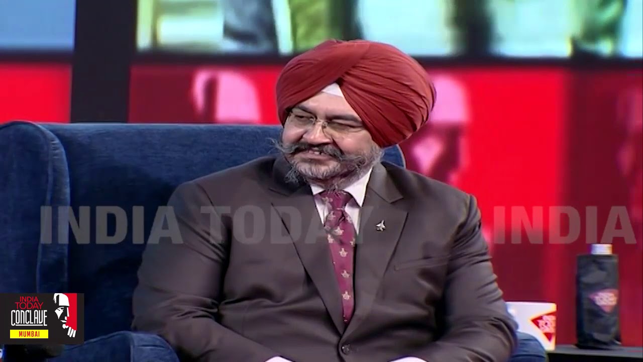Chairman, CoSC & the CAS Air Chief Marshal BS Dhanoa at the India Today Conclave Mumbai 2019.